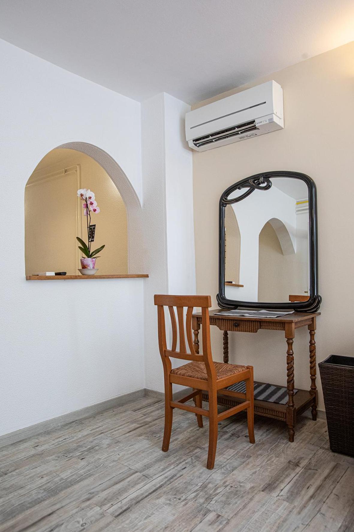 Apartments Bells of Ljubljana - 3 cosy apartment Private Free Parking