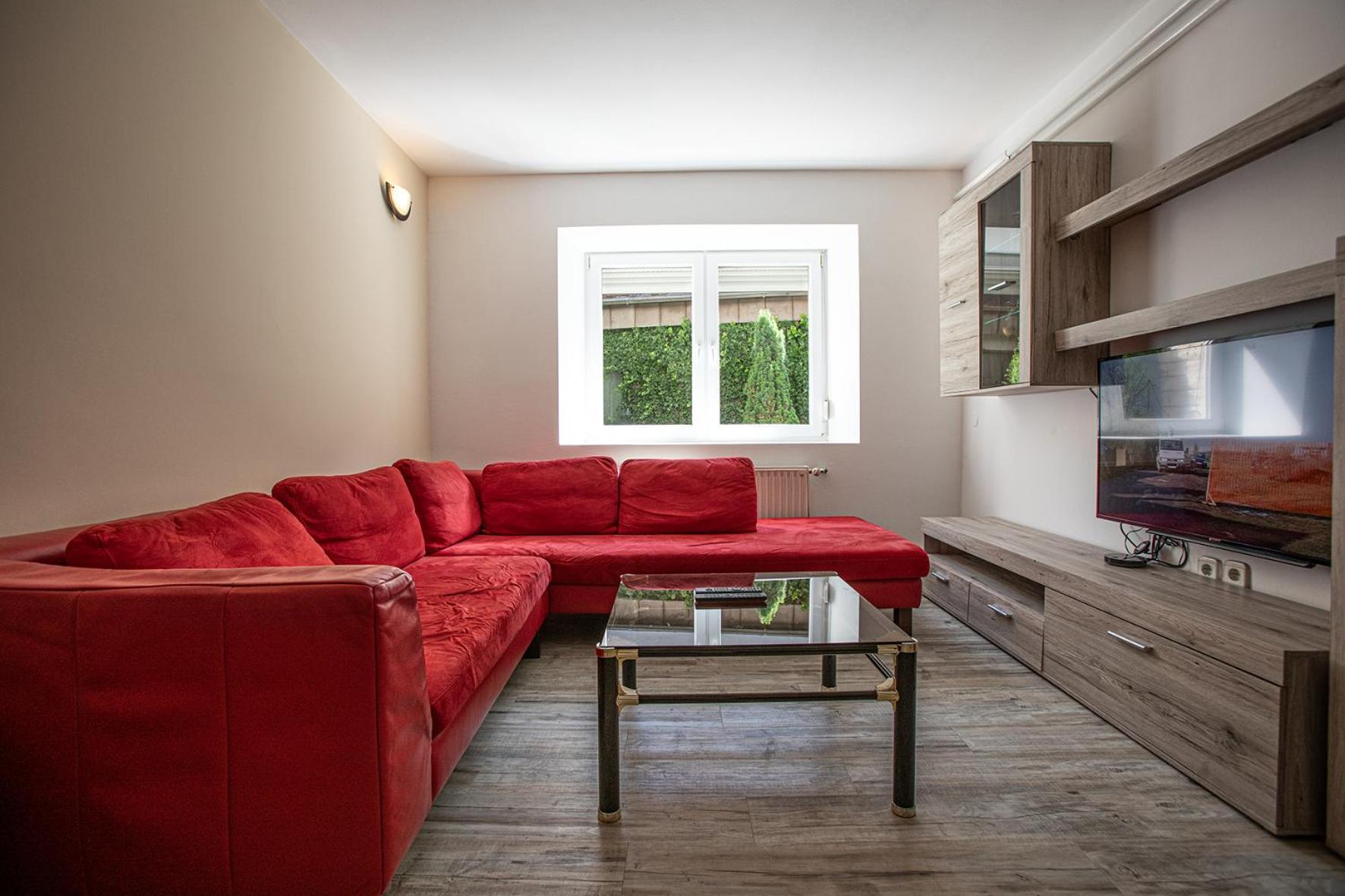Apartments Bells of Ljubljana - 3 cosy apartment Private Free Parking