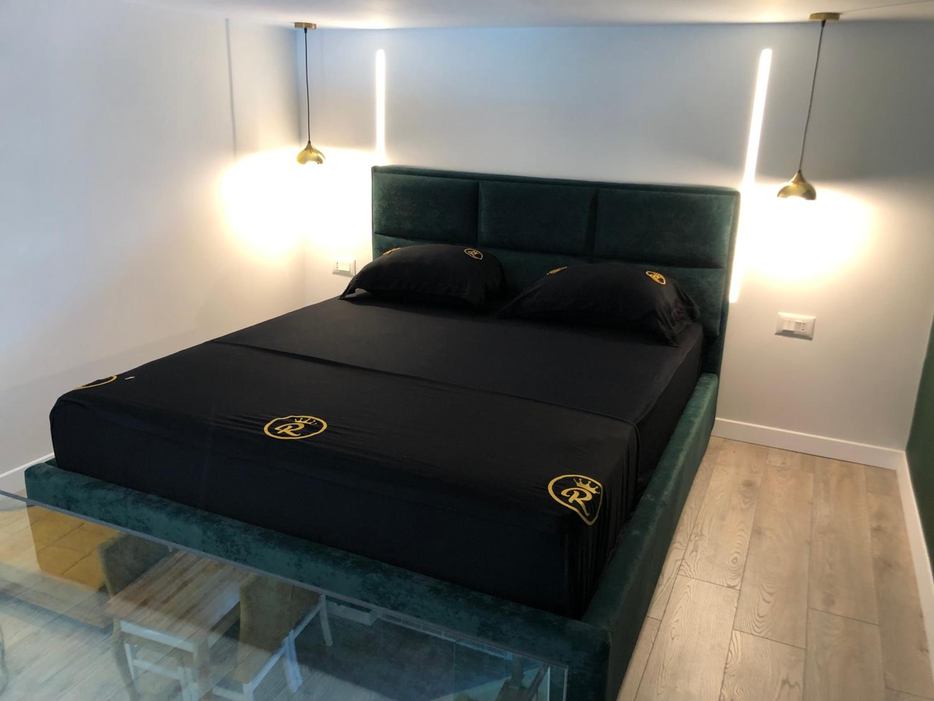 Rent Room 5 Rolandi Apartaments