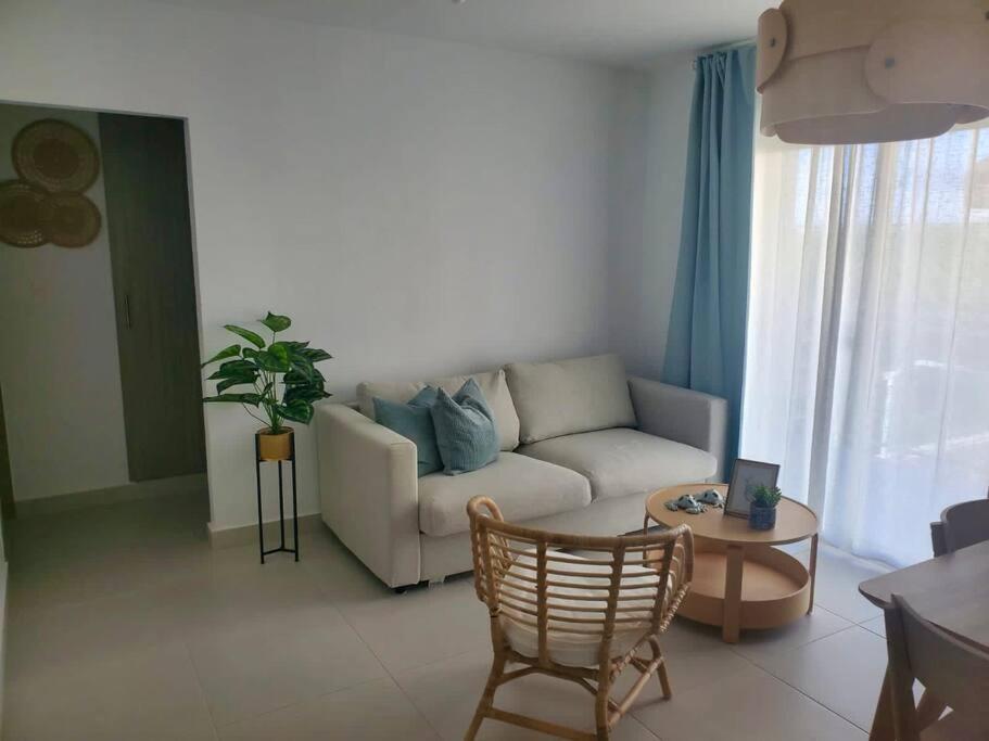 Acogedor apartamento 2 Hab con Terraza