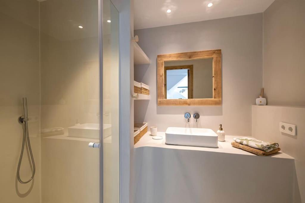 Stylish villa, stunning views in Javea