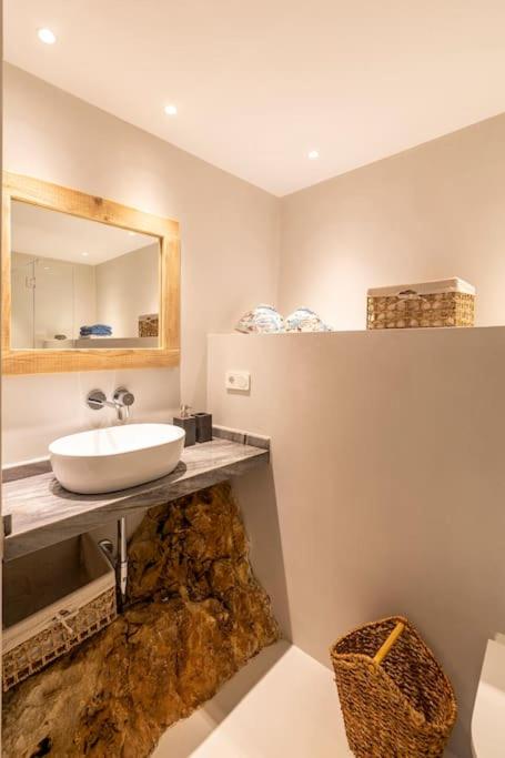 Stylish villa, stunning views in Javea