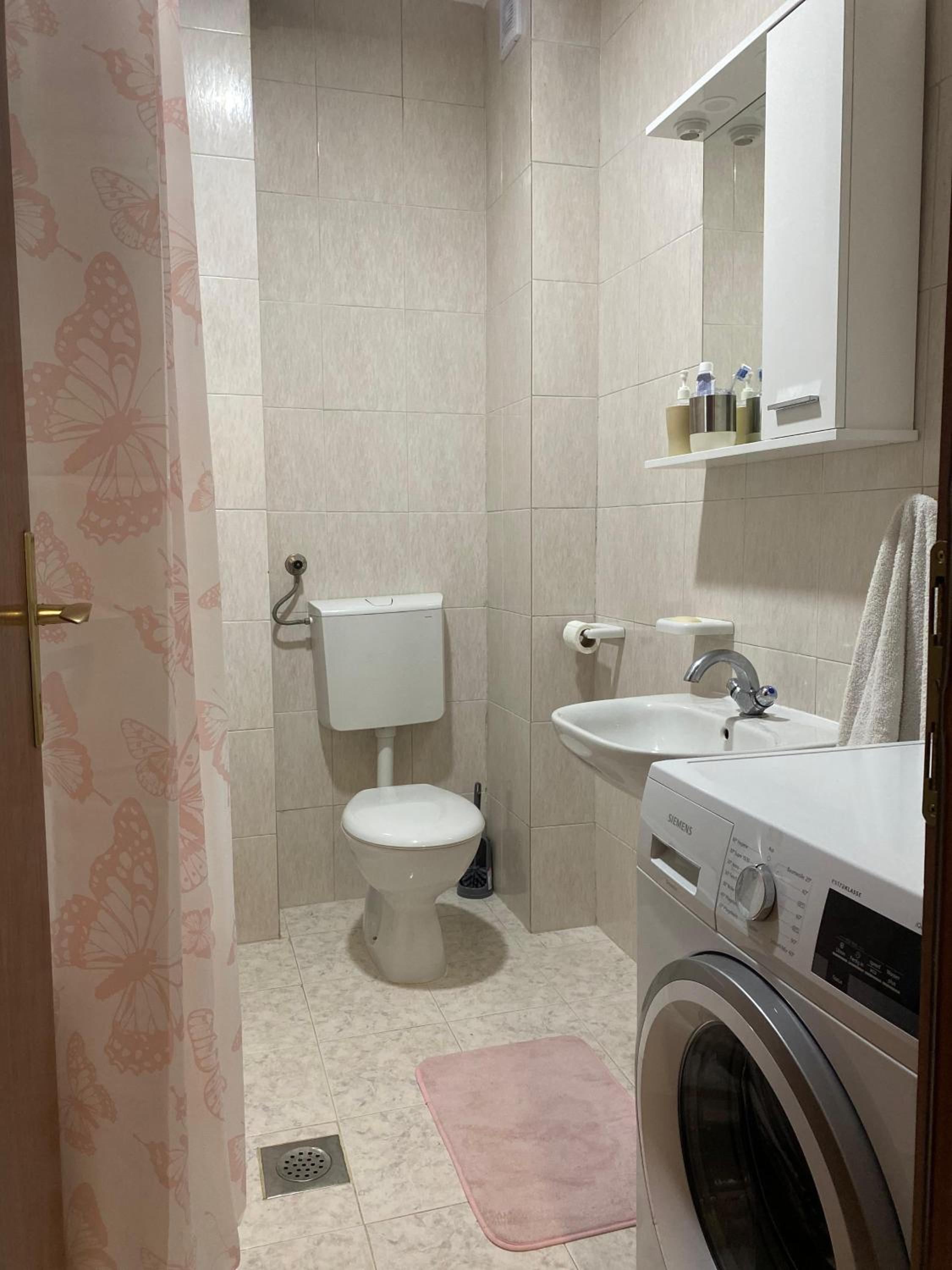 Apartment Luka