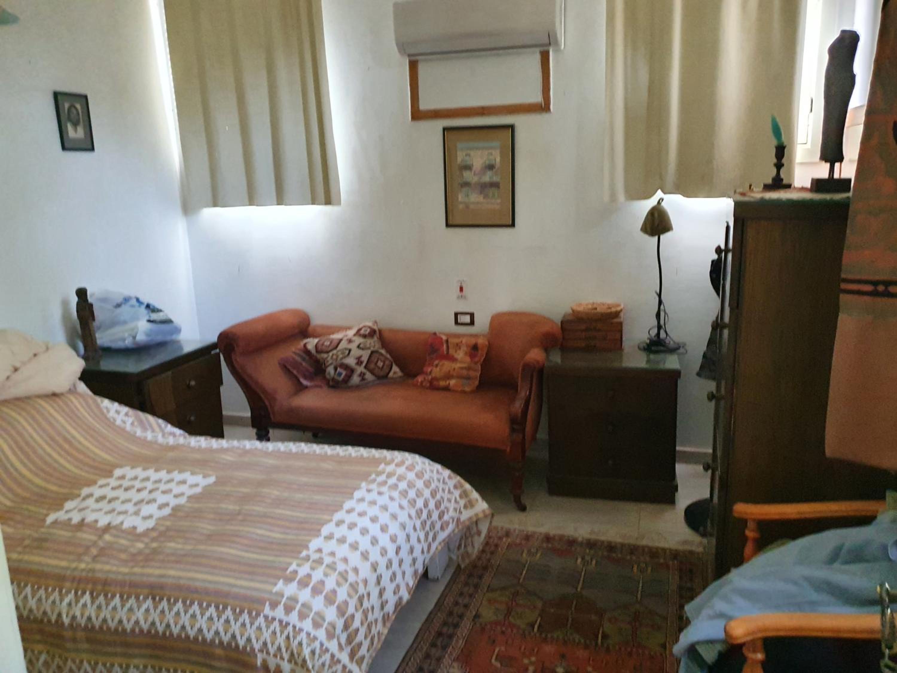 Teba House