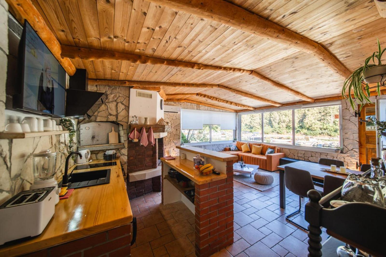 Apartman Mirakul