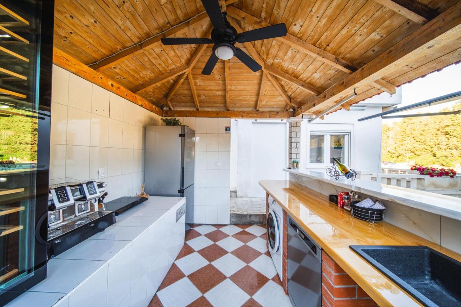 Apartman Mirakul