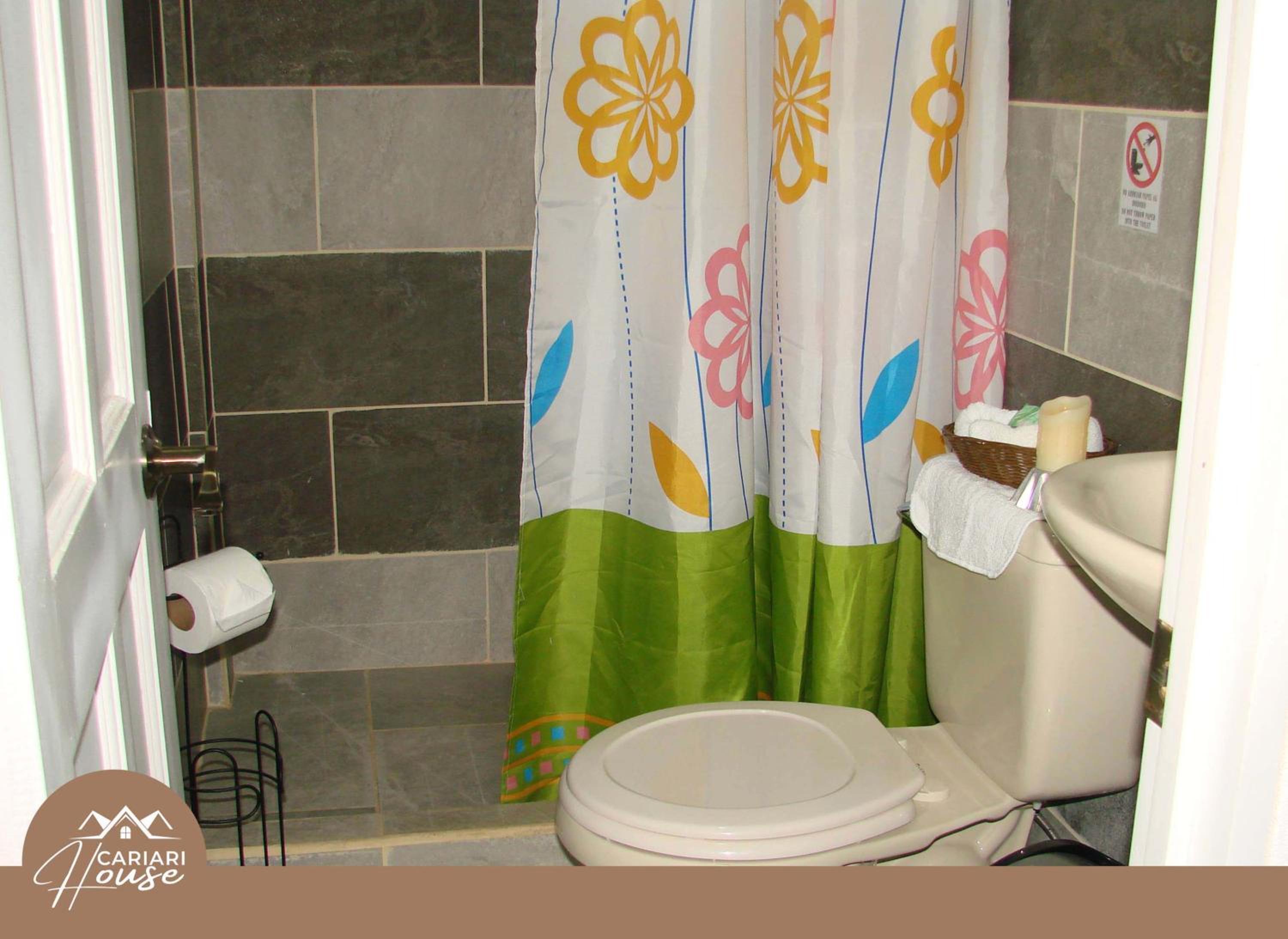 Private rooms, 10 min from SJO Airport