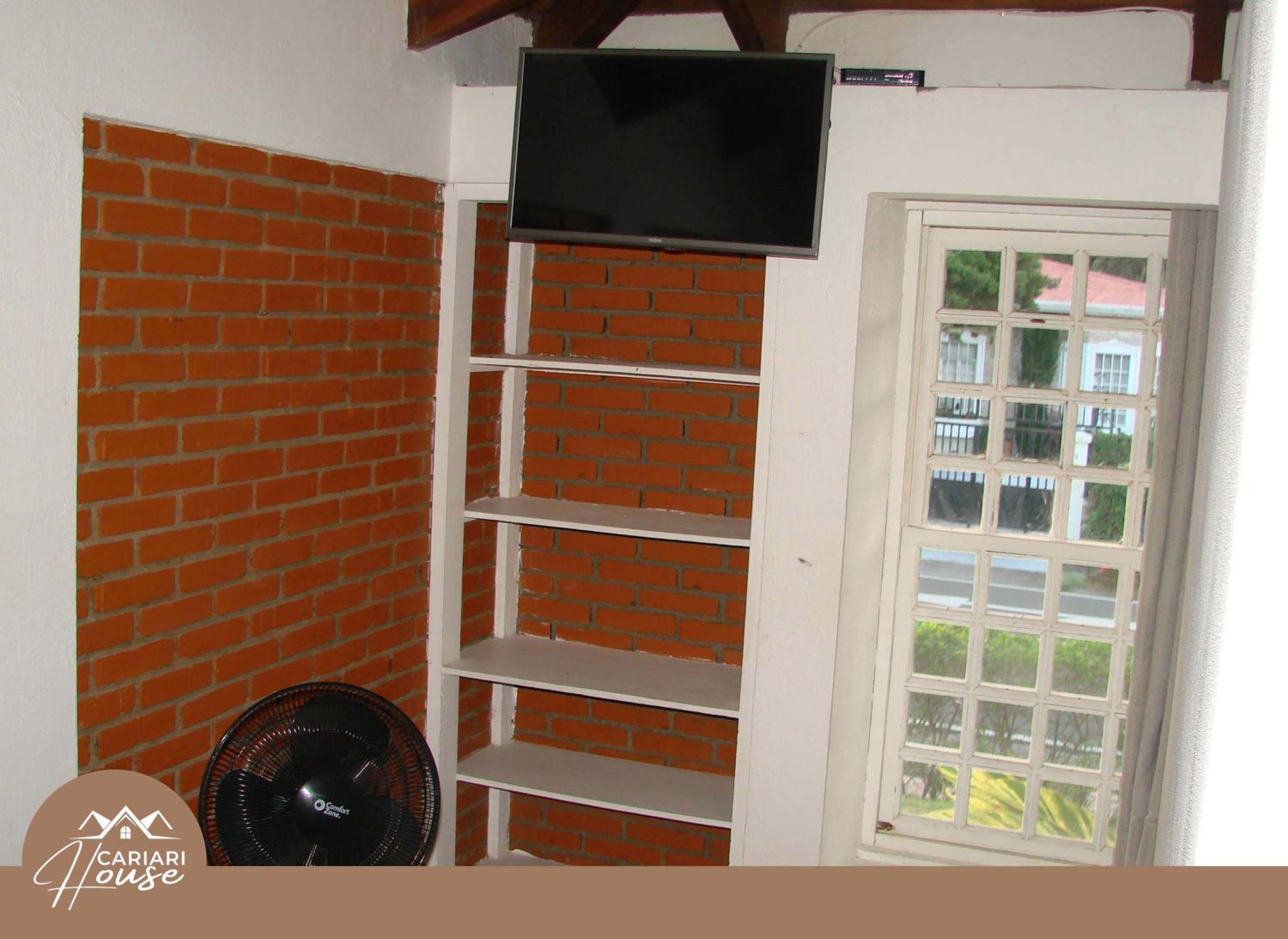 Private rooms, 10 min from SJO Airport