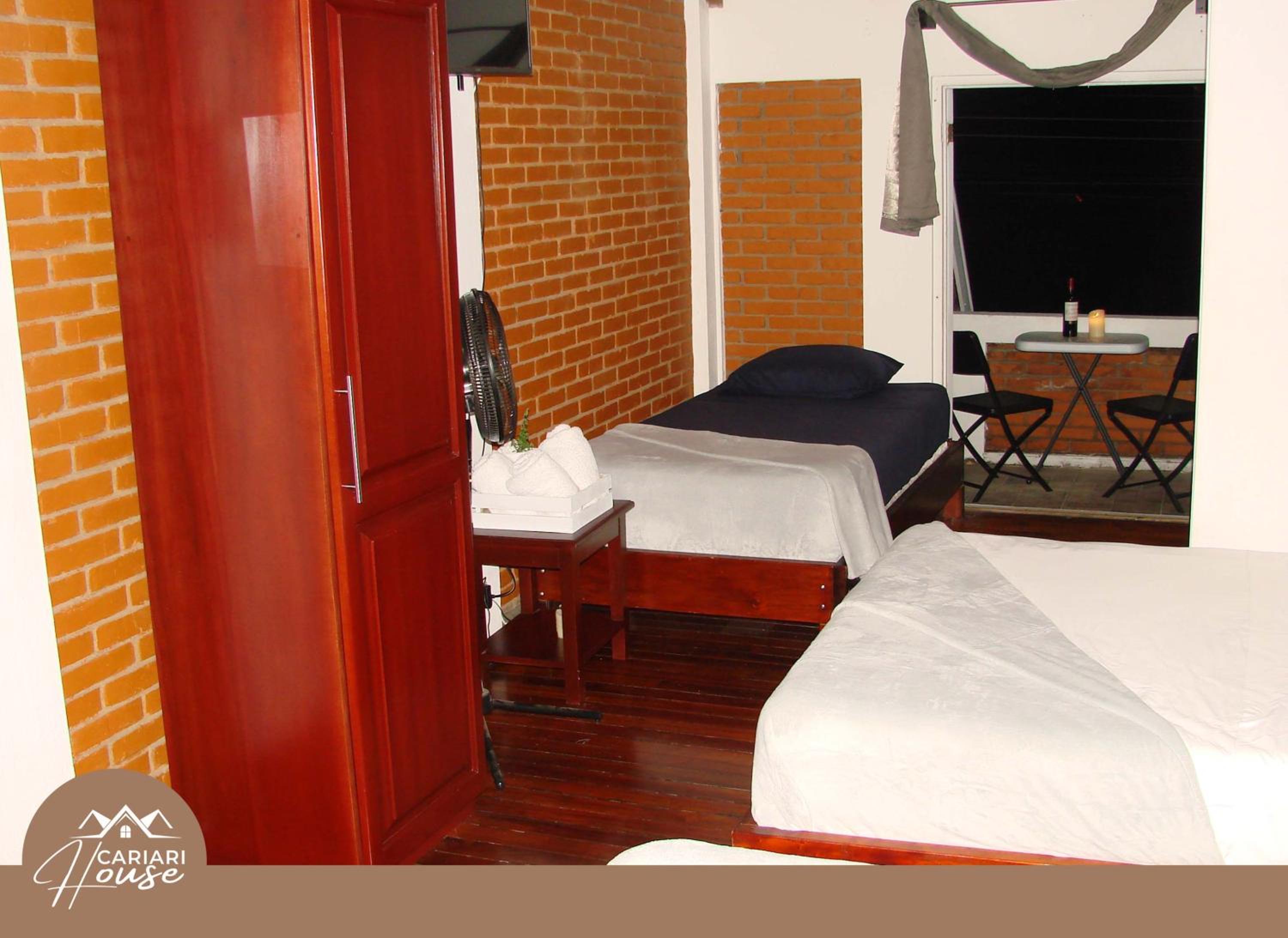 Private rooms, 10 min from SJO Airport
