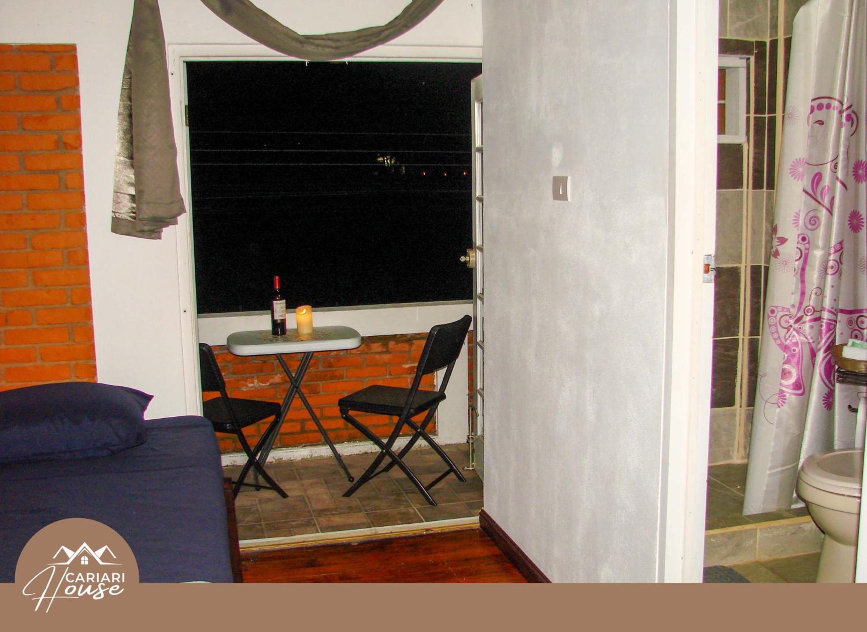 Private rooms, 10 min from SJO Airport