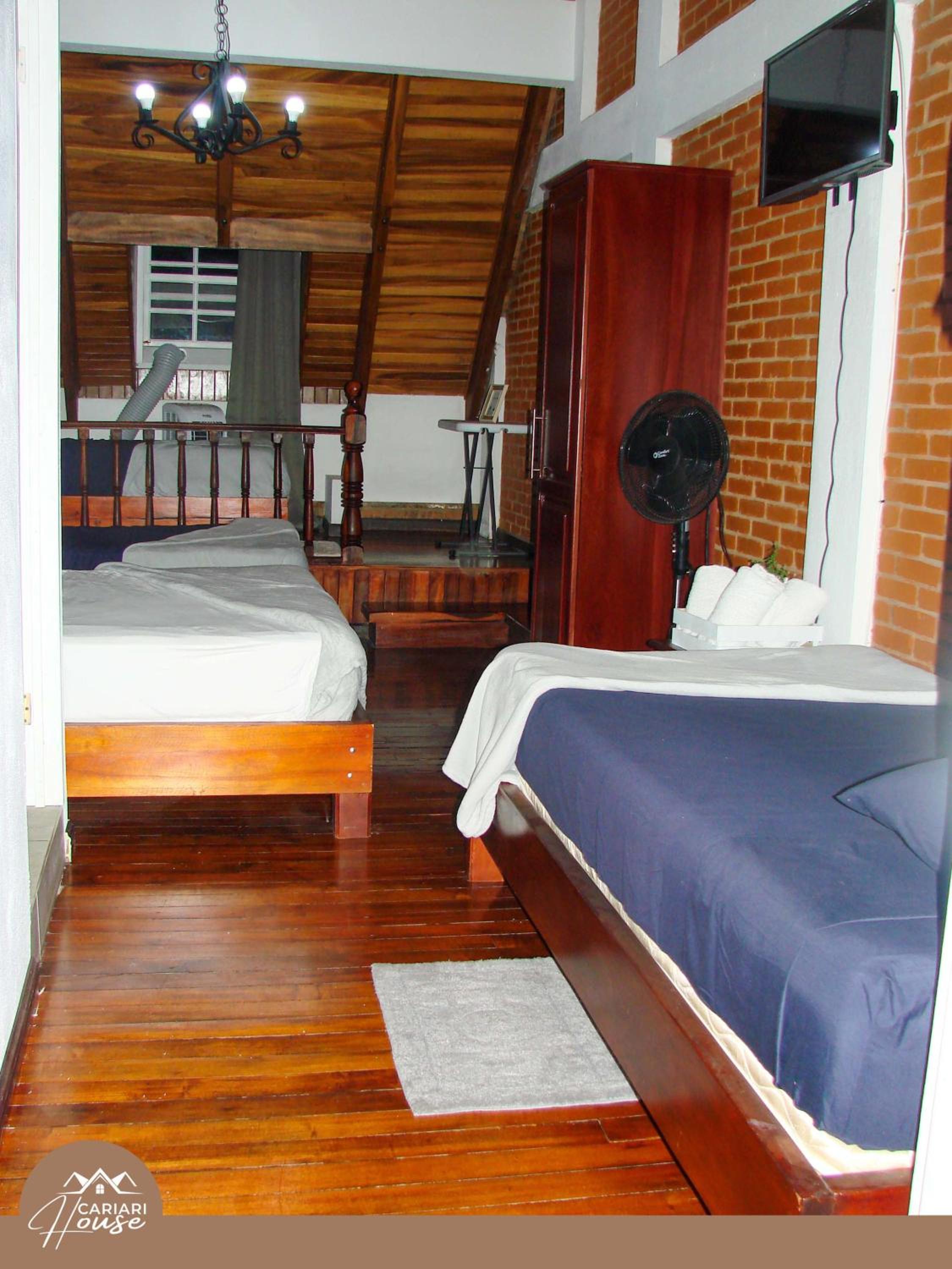 Private rooms, 10 min from SJO Airport