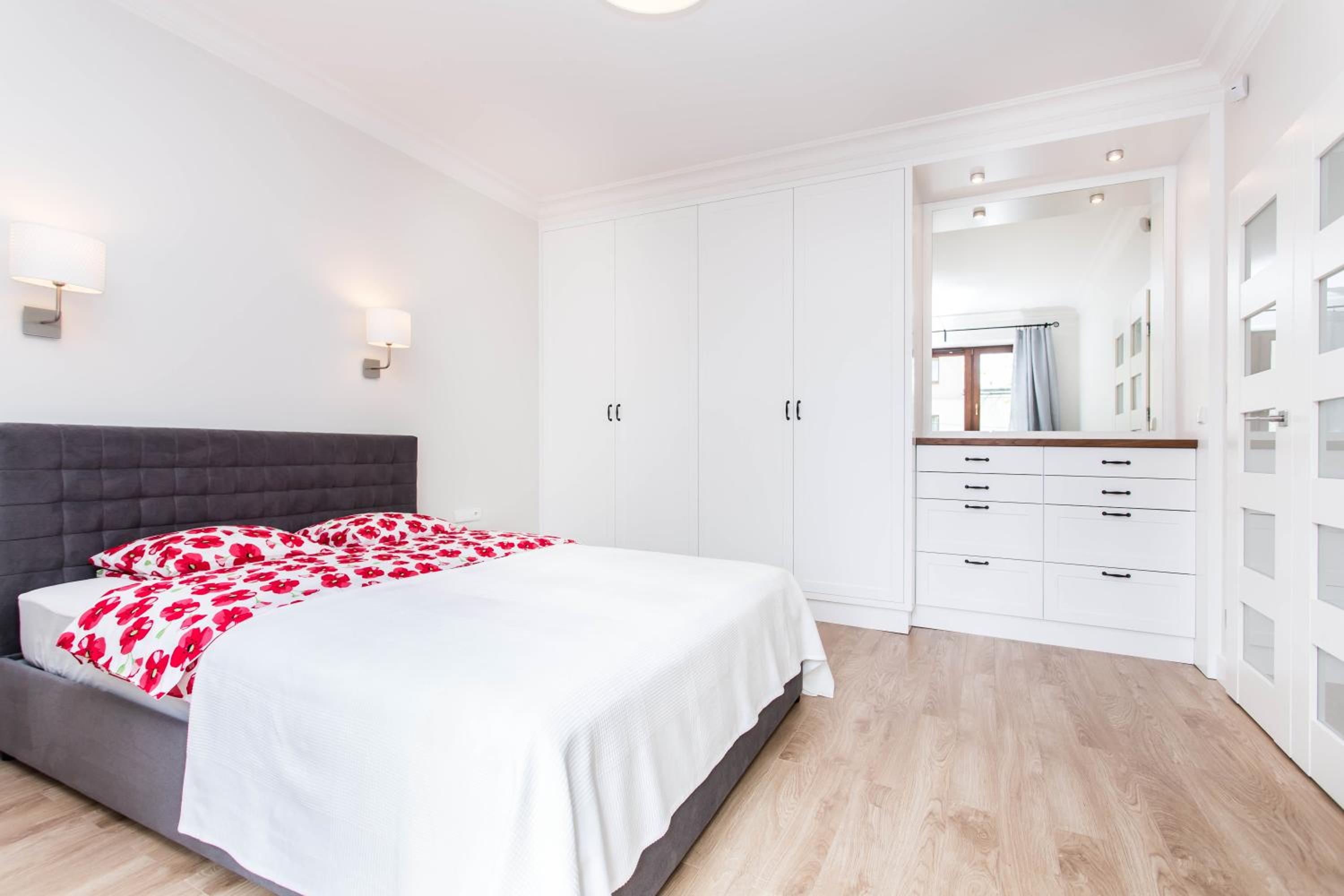 Villa Allegra Apartamenty z ogrodem i salą zabaw ,darmowy parking i leżaki, 5minut do morza