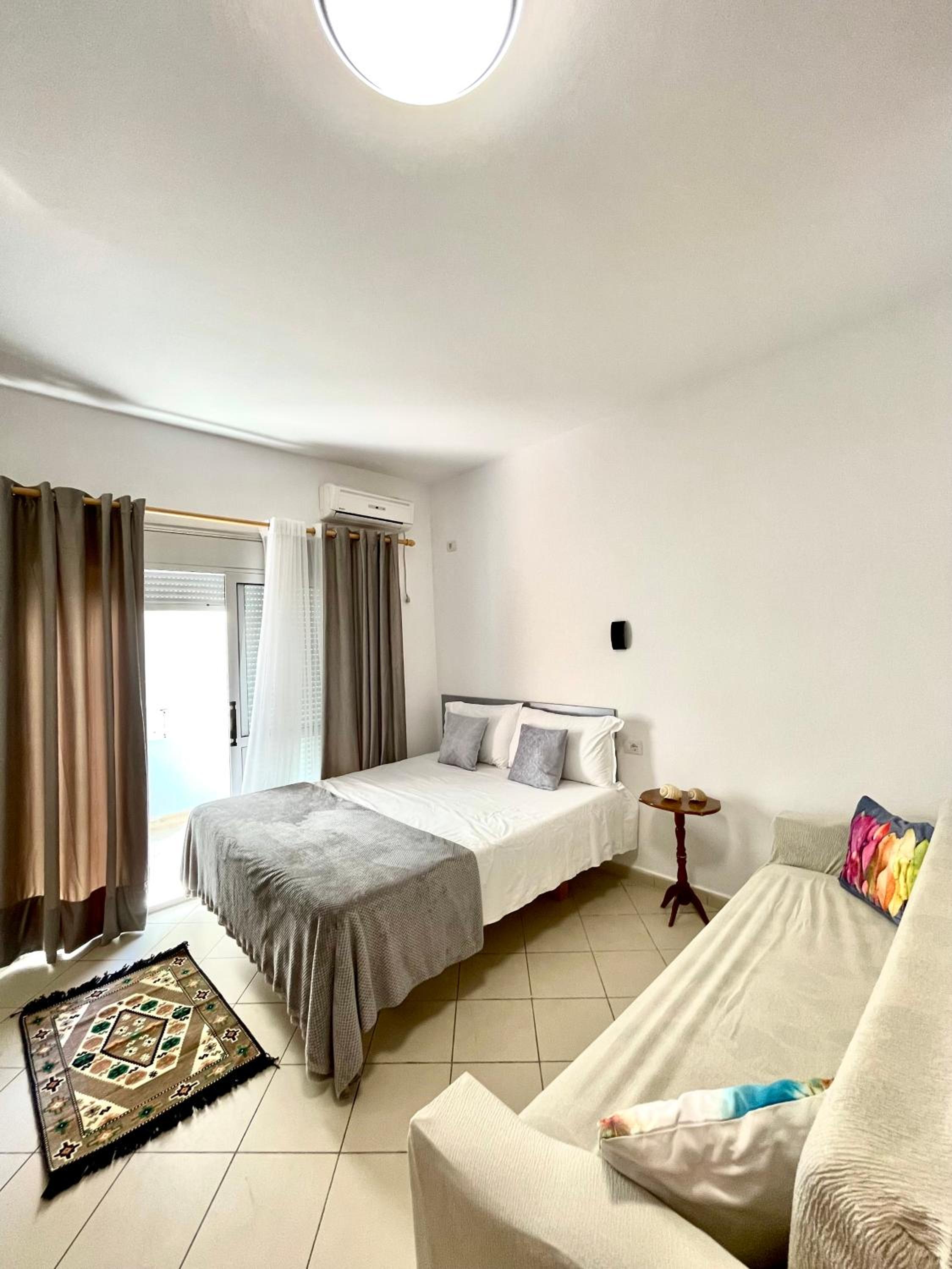 Rori Beach House 2
