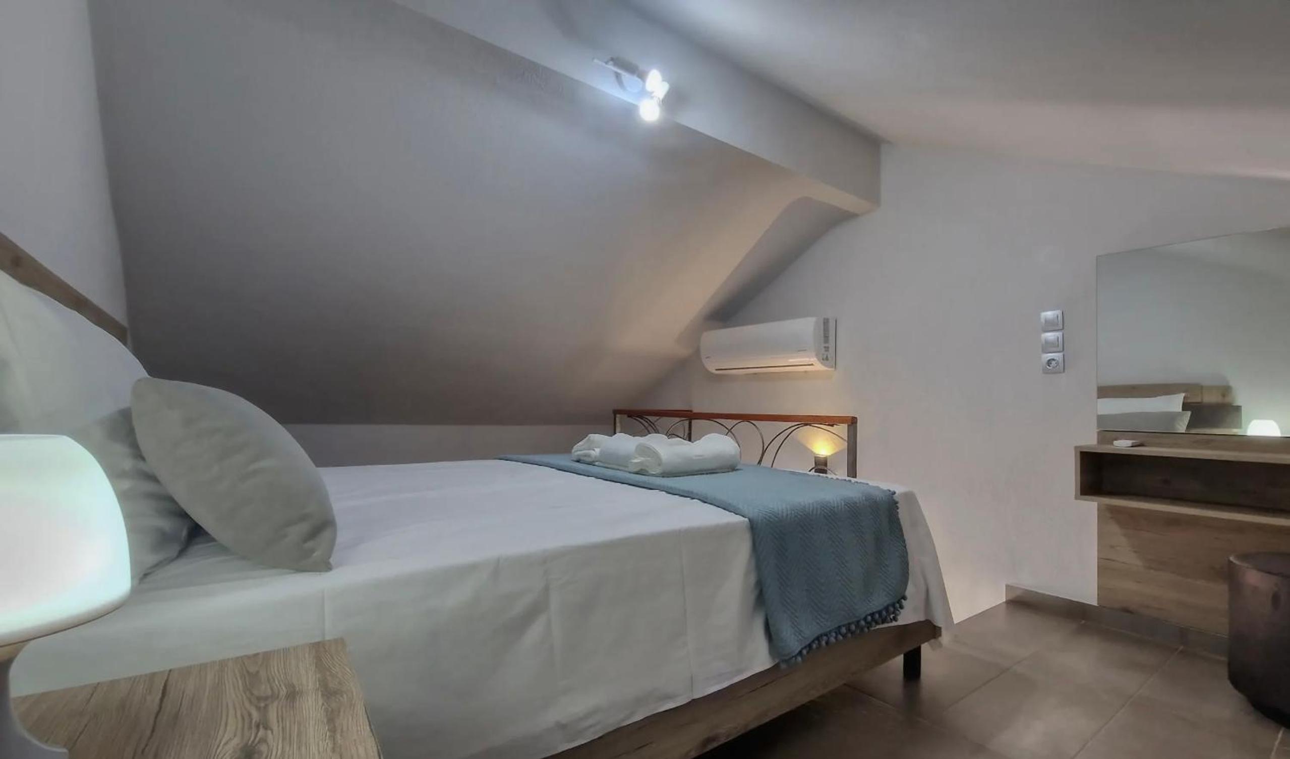 Villa Alimos