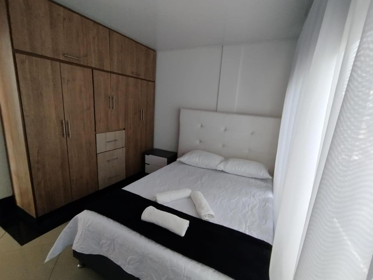 Aparta Suites Laureles 71 7 aptos