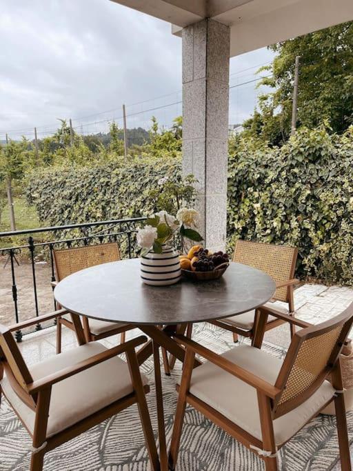 Souto Guimarães Country House