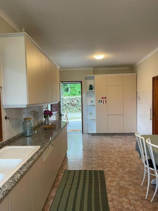 Souto Guimarães Country House