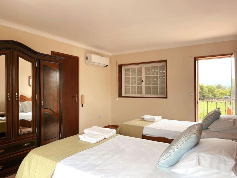 Souto Guimarães Country House