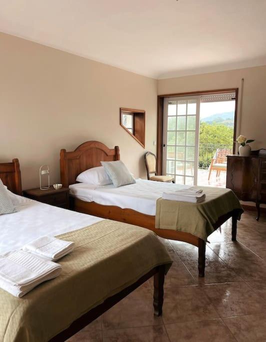 Souto Guimarães Country House