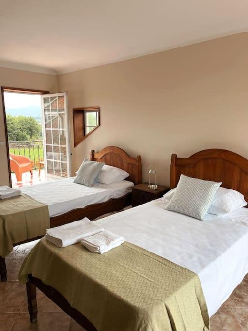 Souto Guimarães Country House