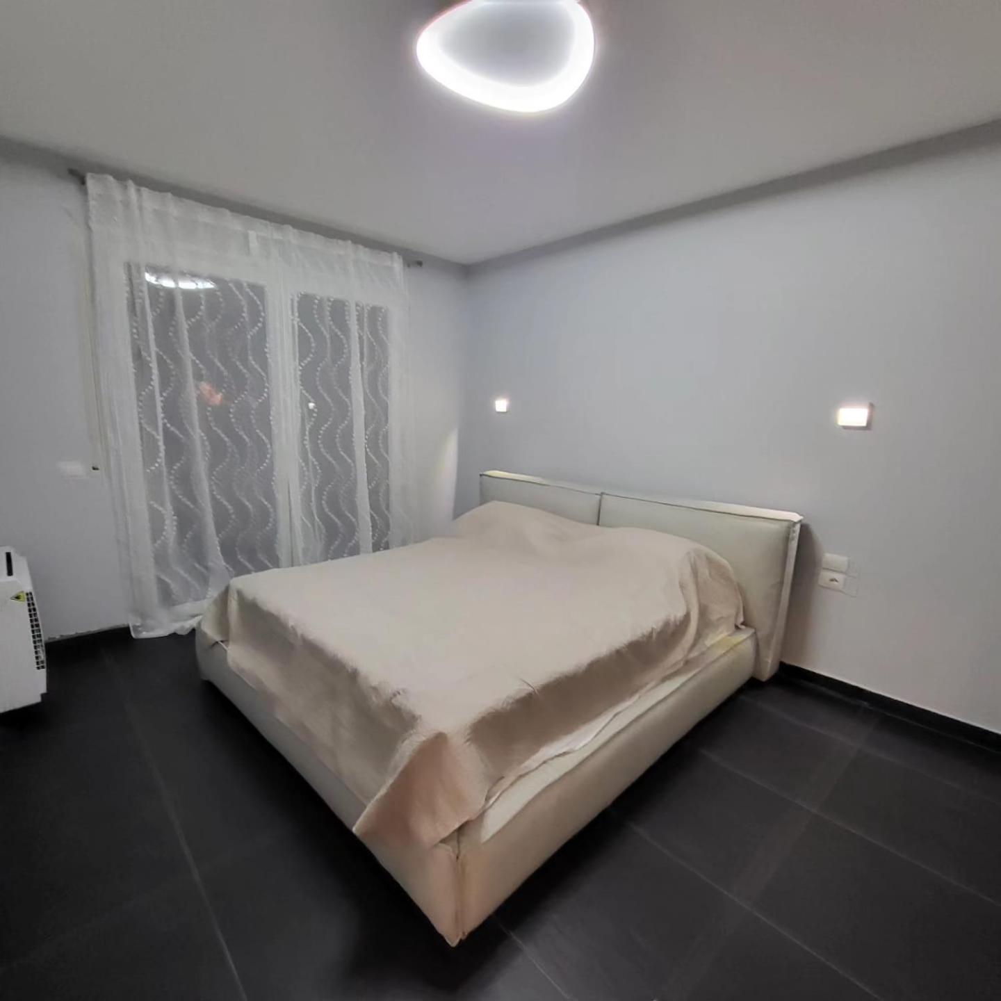 Peonia Villa ValaMar
