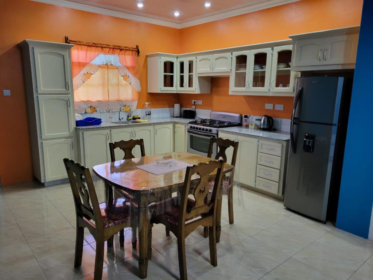 Spring View Apartment