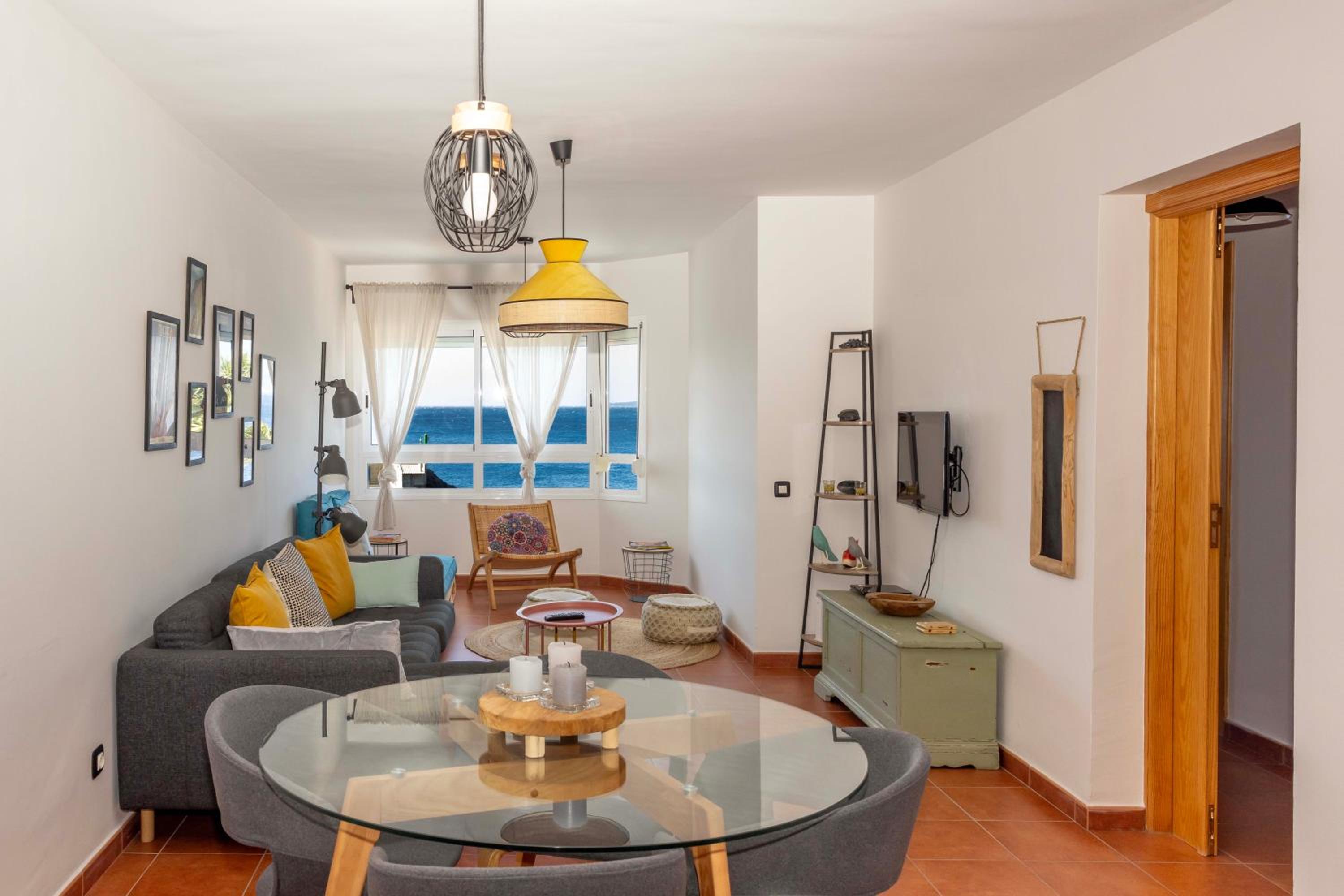 Artistic beachfront apartment