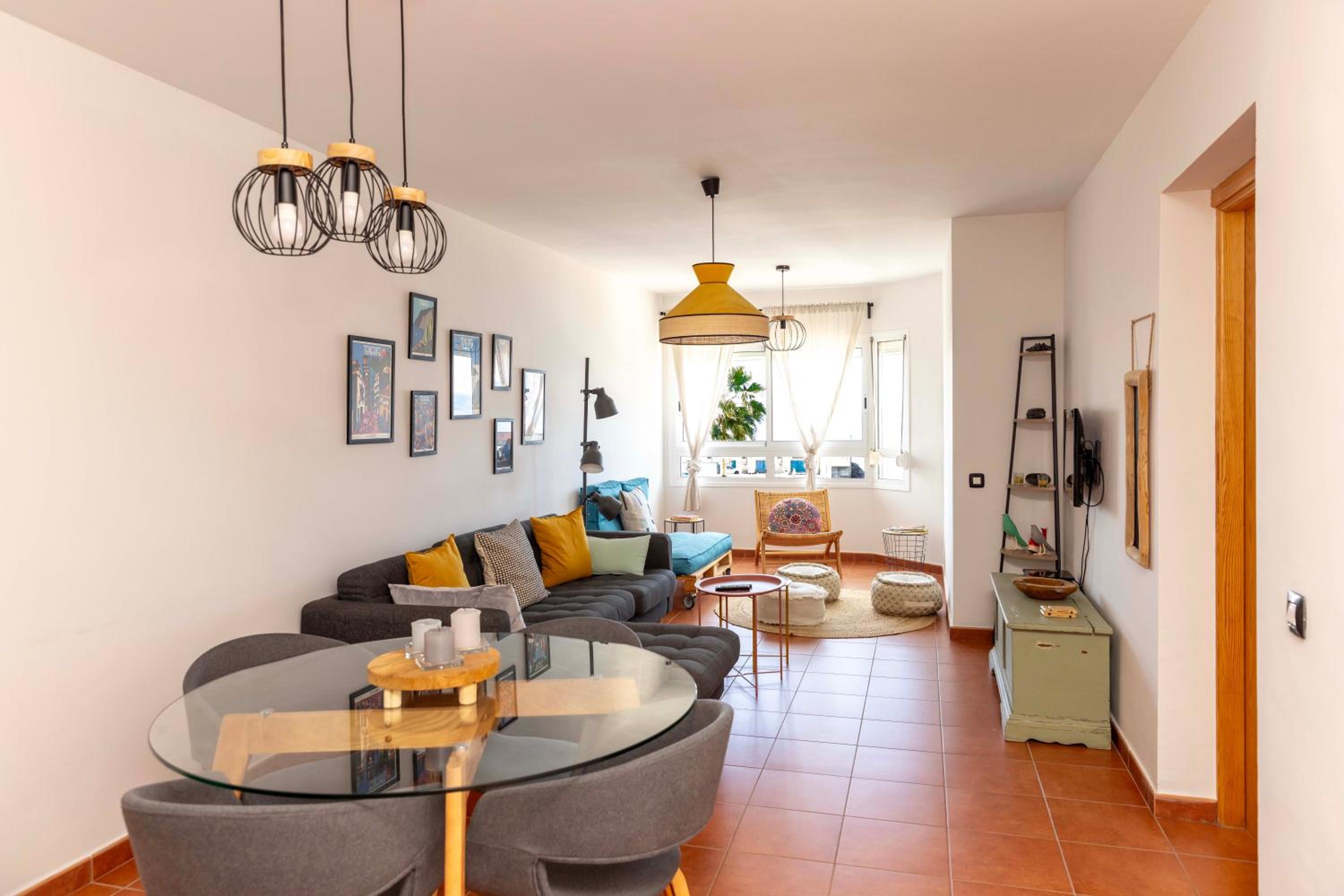 Artistic beachfront apartment