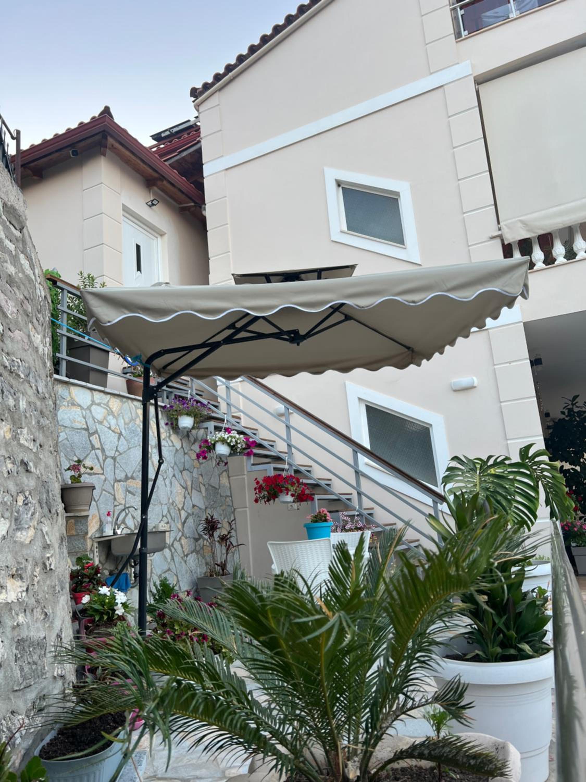 Amazing familiar apartments and rooms