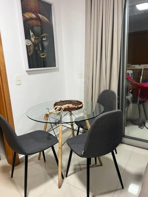 Apt luxo, vista belíssima, 2 suítes Df plaza