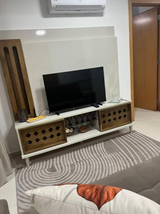 Apt luxo, vista belíssima, 2 suítes Df plaza