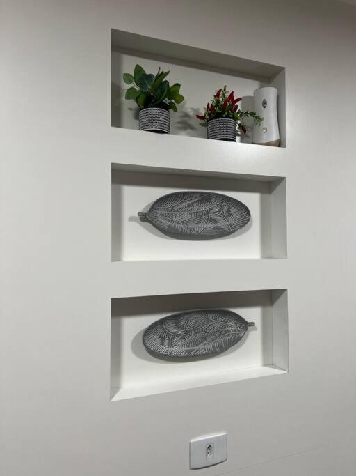Apt luxo, vista belíssima, 2 suítes Df plaza