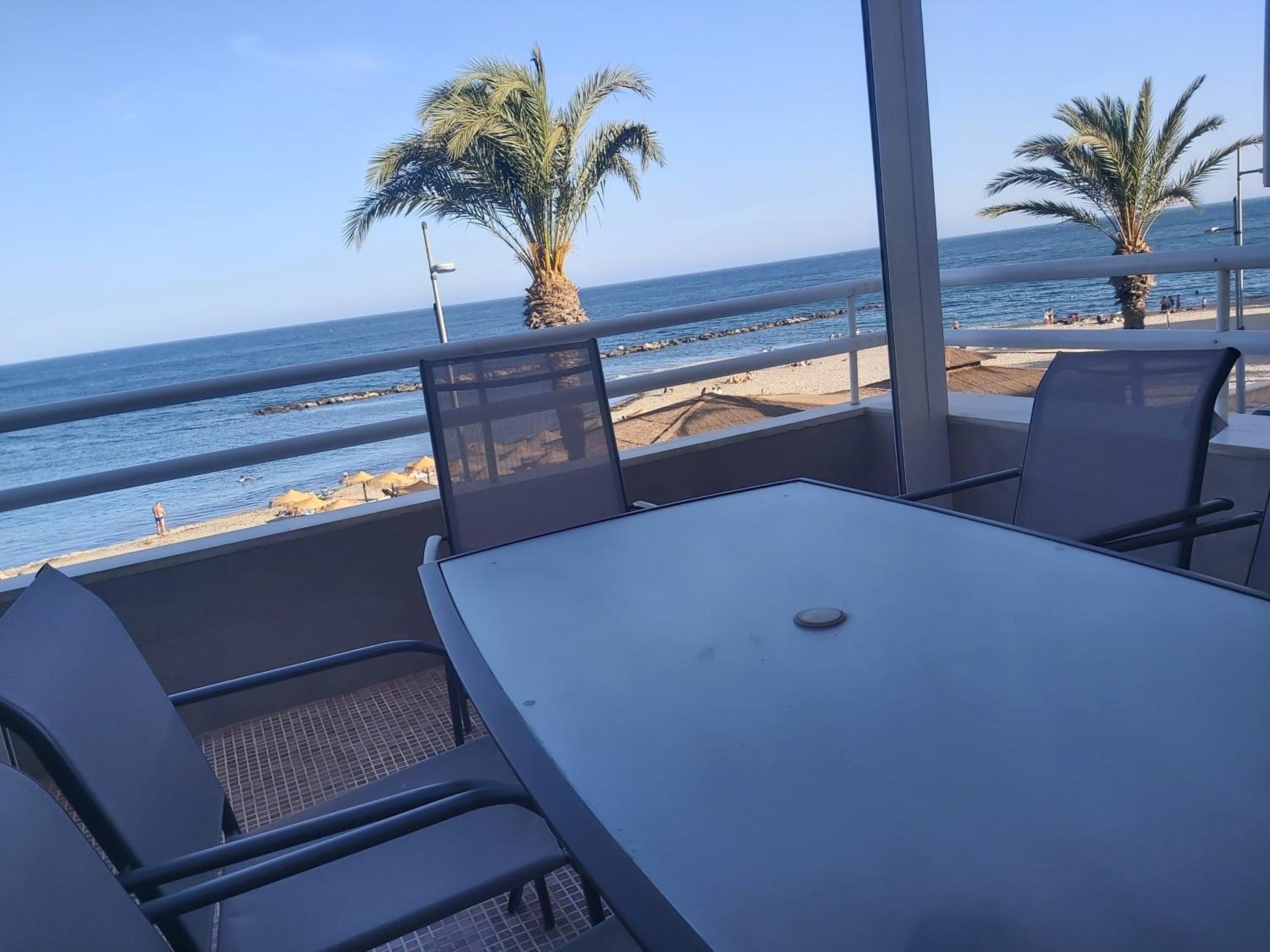 El espigón de Aguadulce