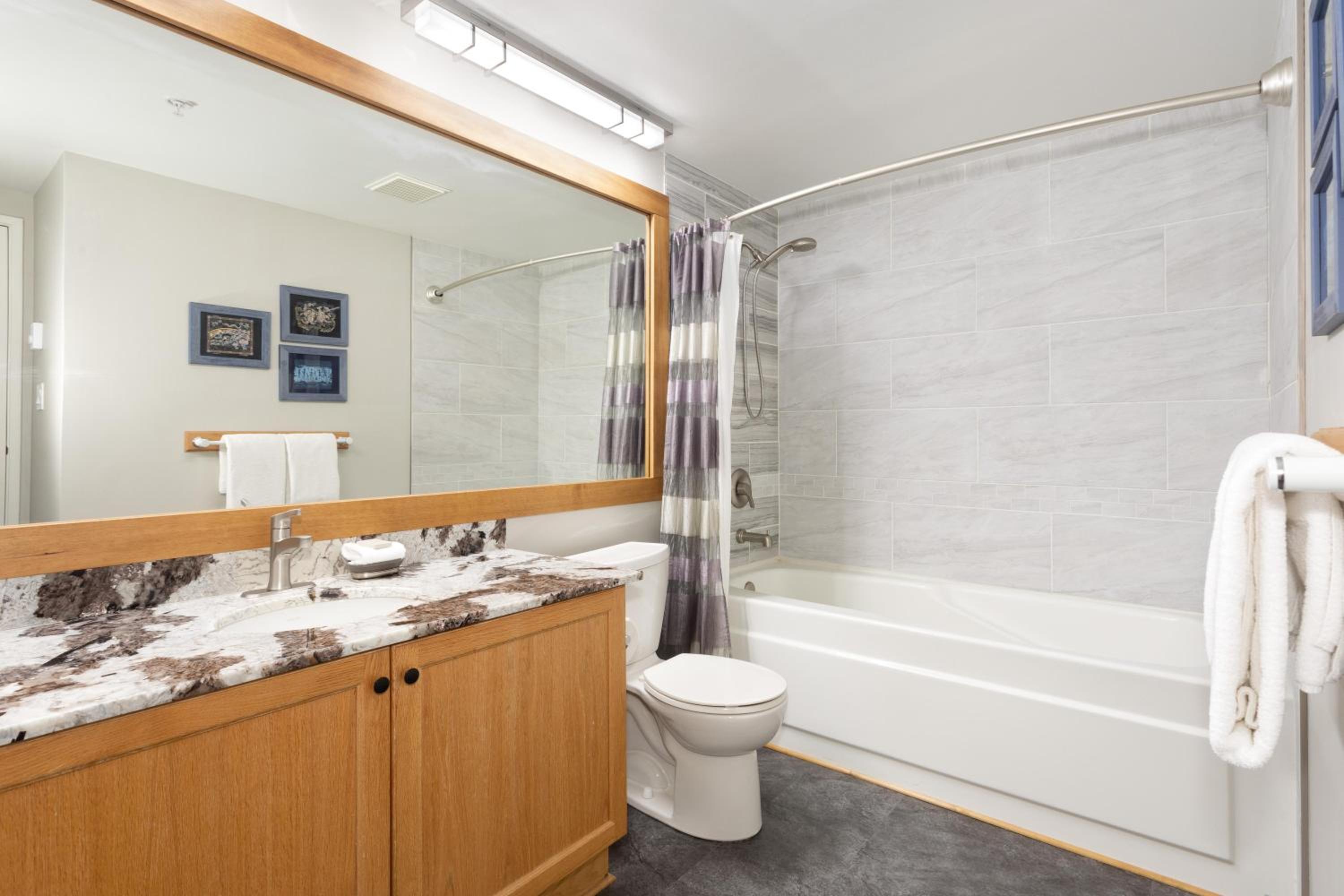 Woodrun Lodge 217 | Ski-In Ski-Out Condo - Walk to Upper Village w/ Hot Tub, Pool + Free Parking