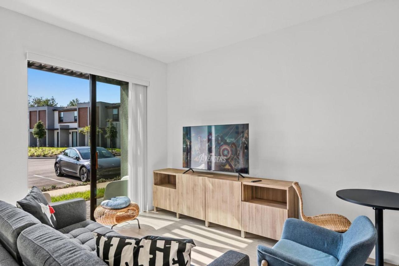 3 Bedroom 3 Bathroom The Hub At Westside Reserve 3300 TT view 5