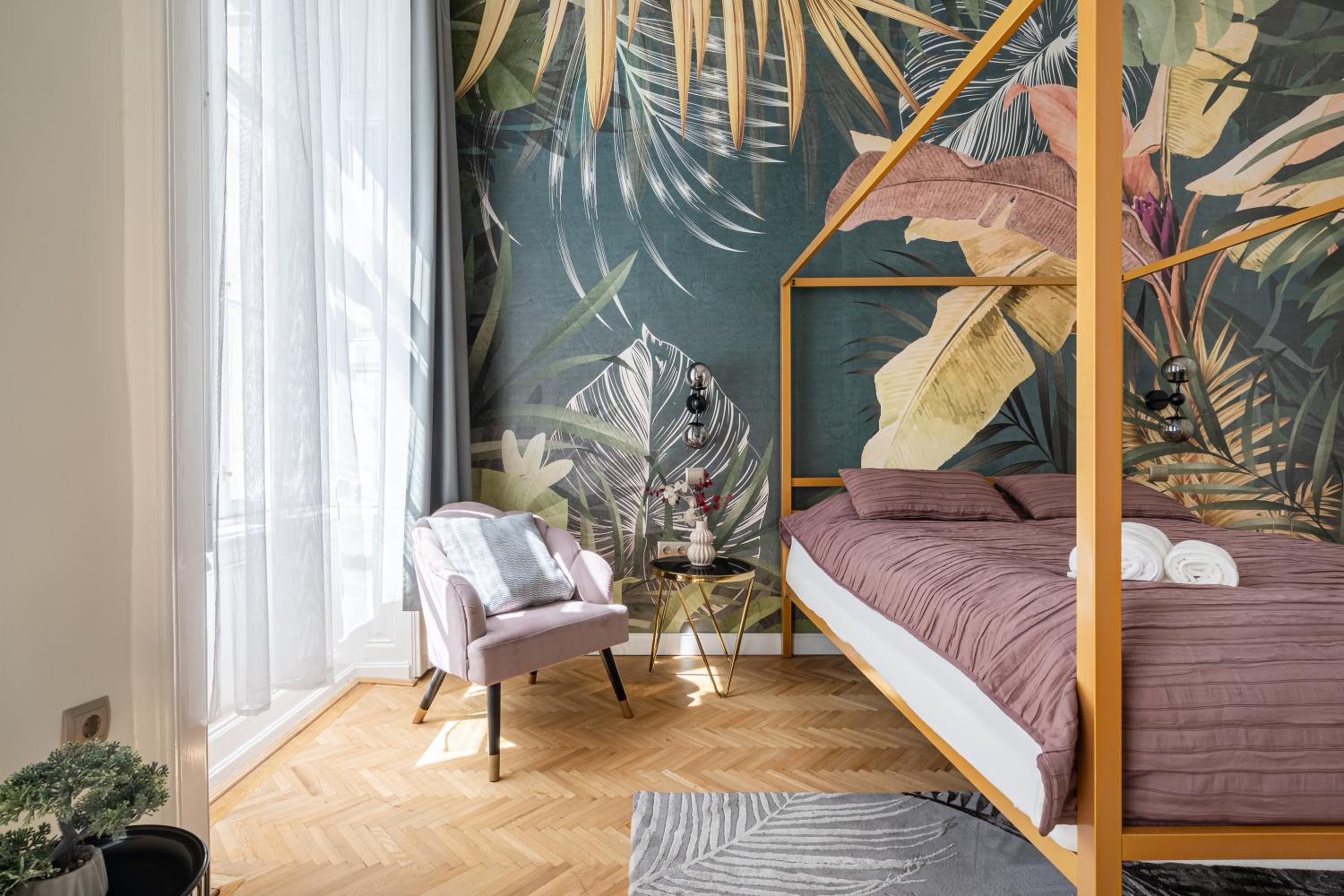 Styled Apartment Close To The River Danube.
