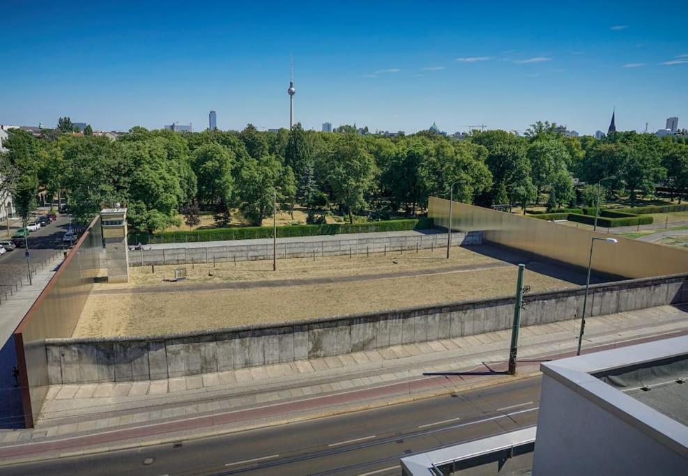 Newly renovated apartment in ideal location