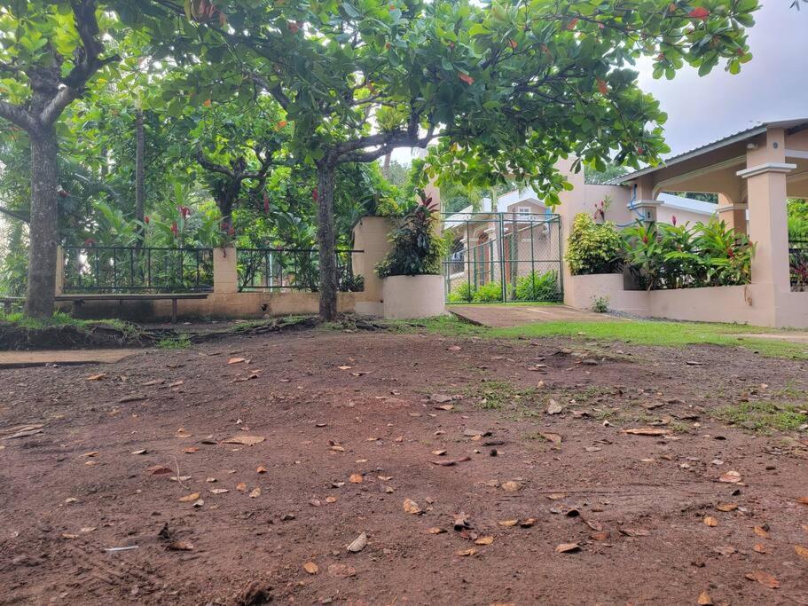 Home with Swimming pool, Wi-FI view 2