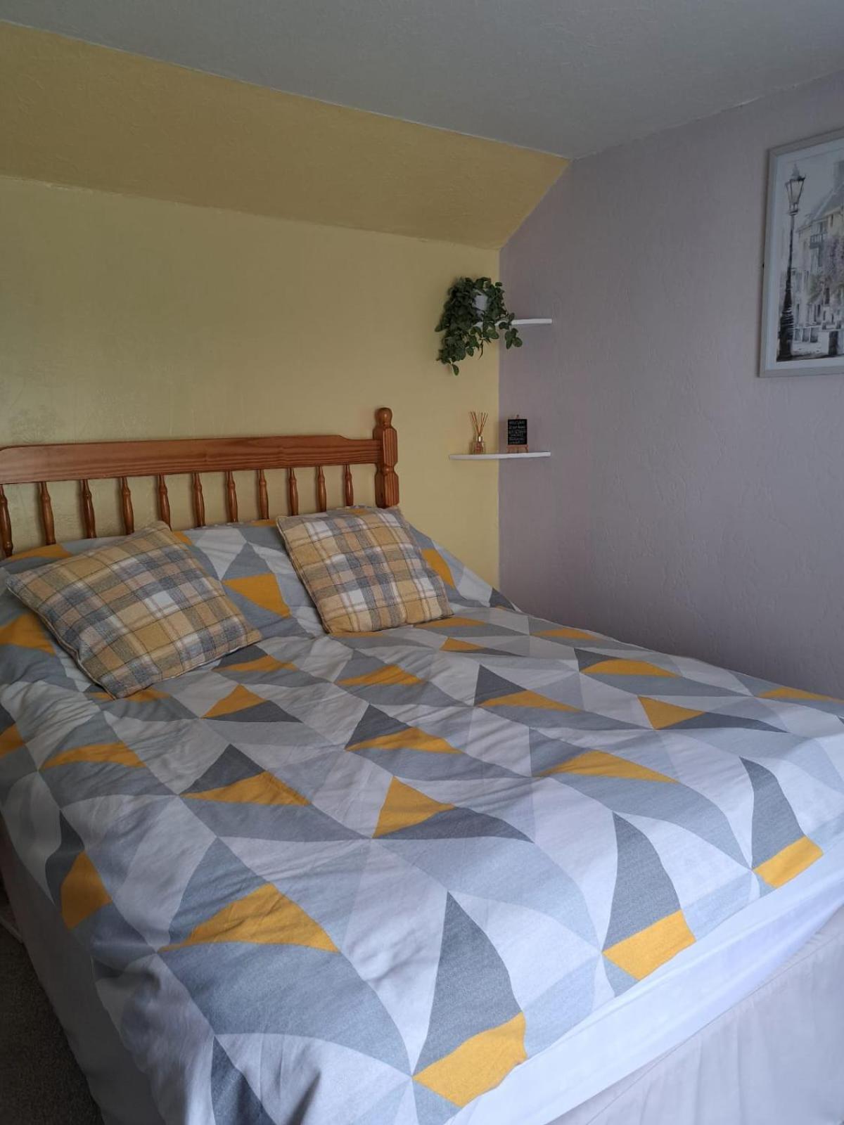 Lyndale Guest House