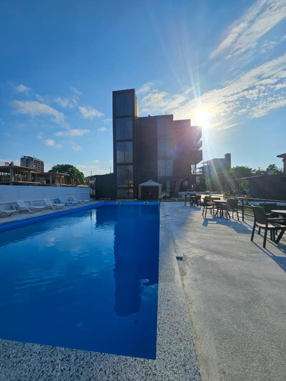 HOTEL SOBRANIE