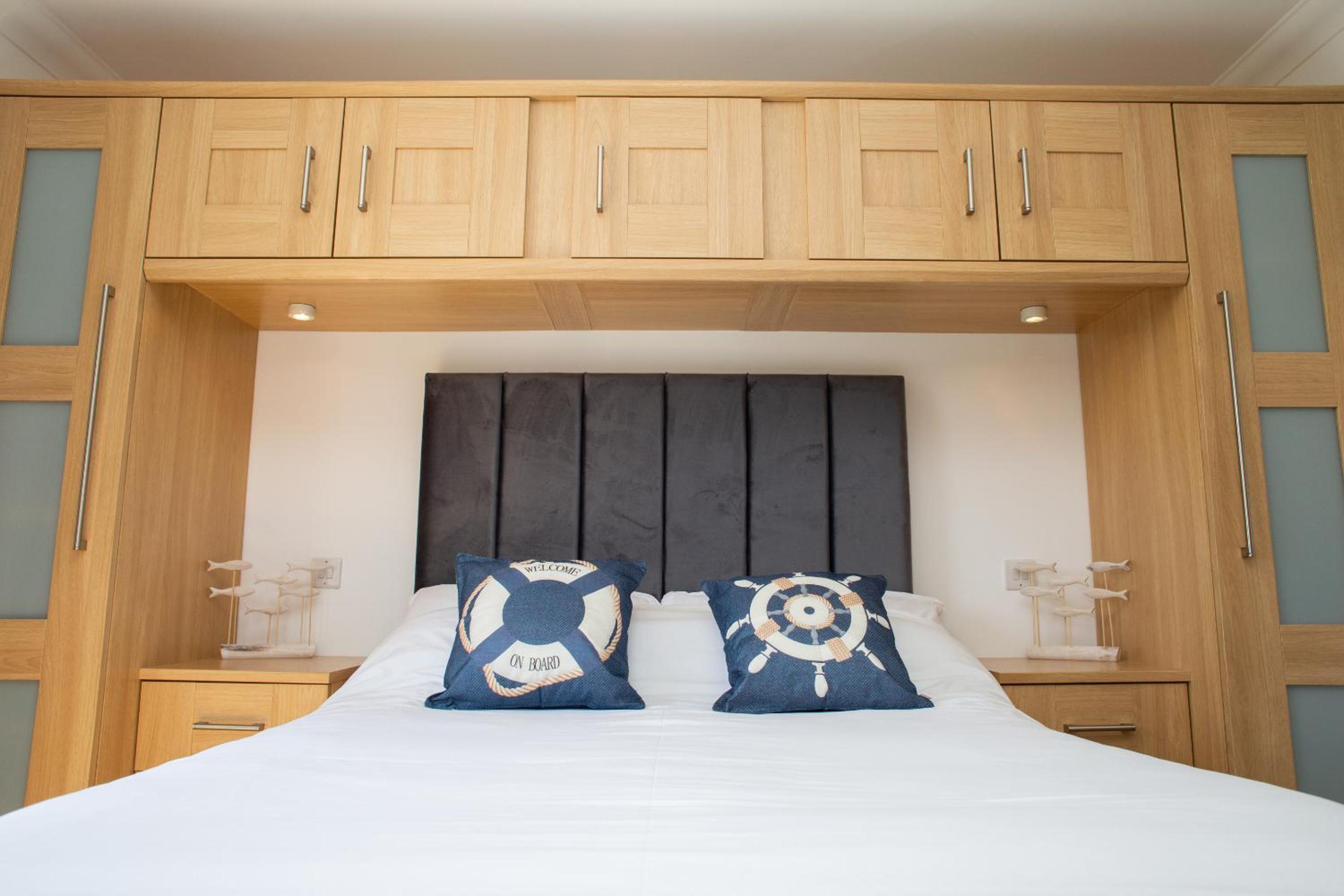 Golwgfor (Sea View) by Aberporth Beach Holidays view 5