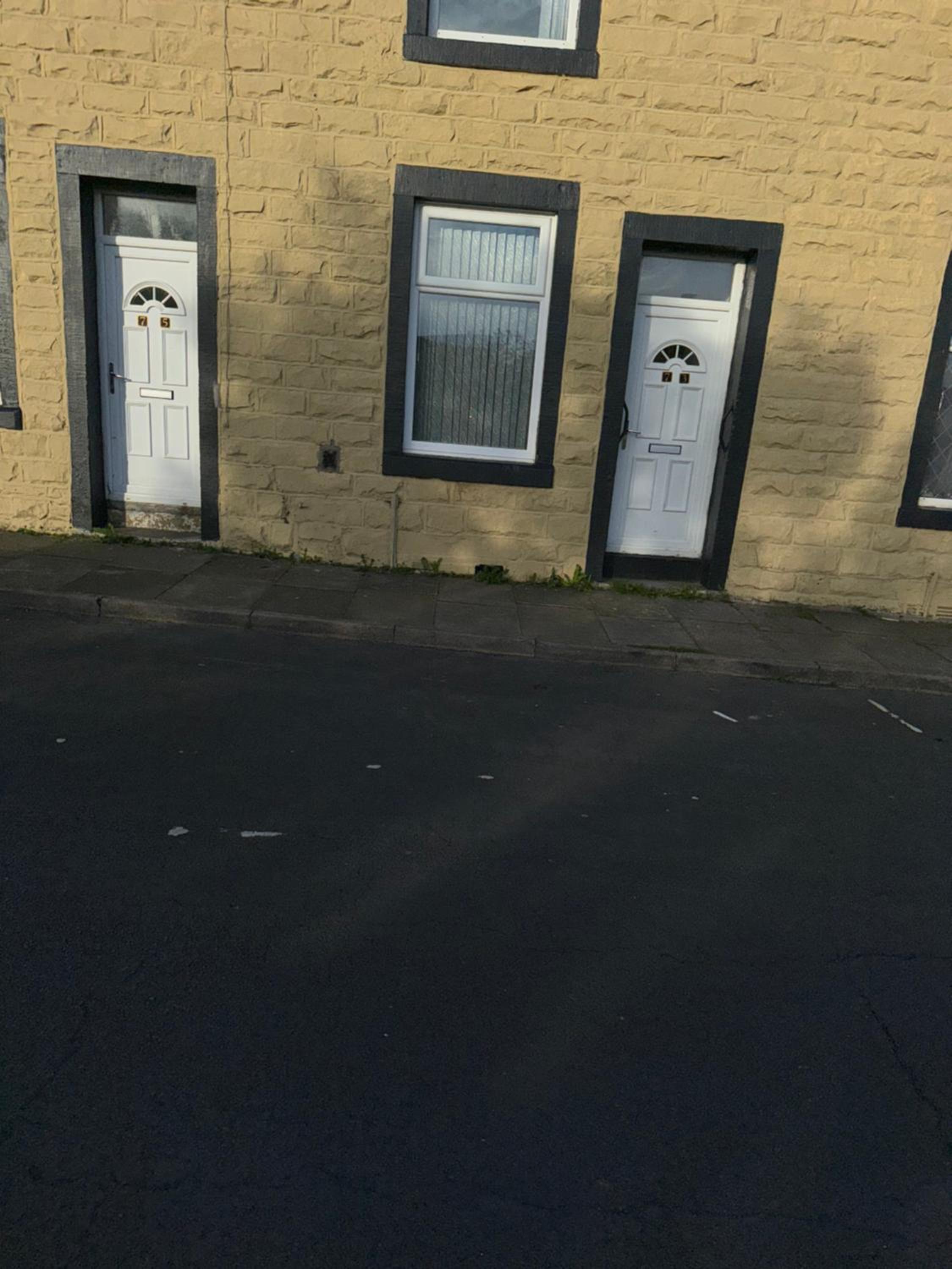 Photo 18