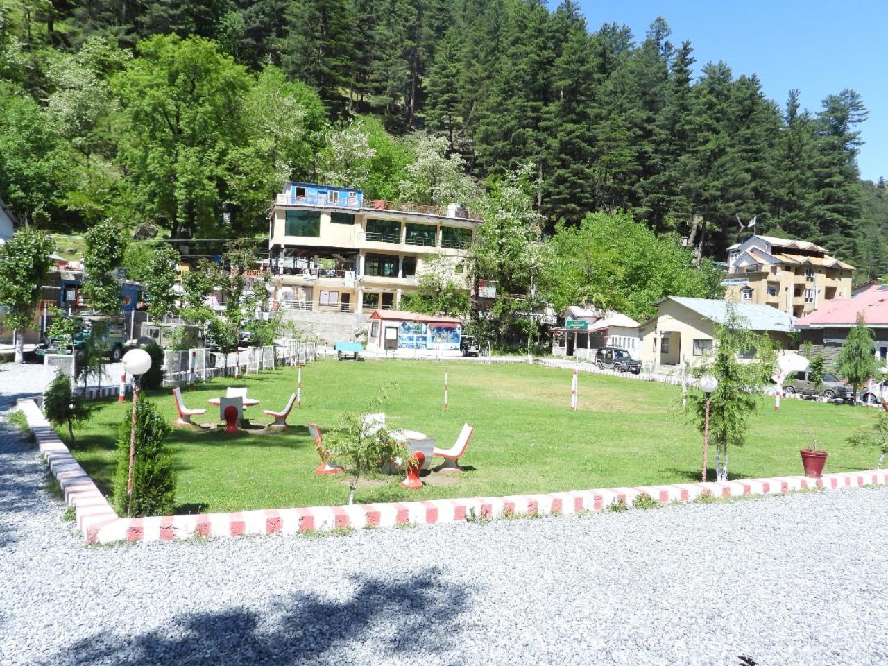 Photo 6