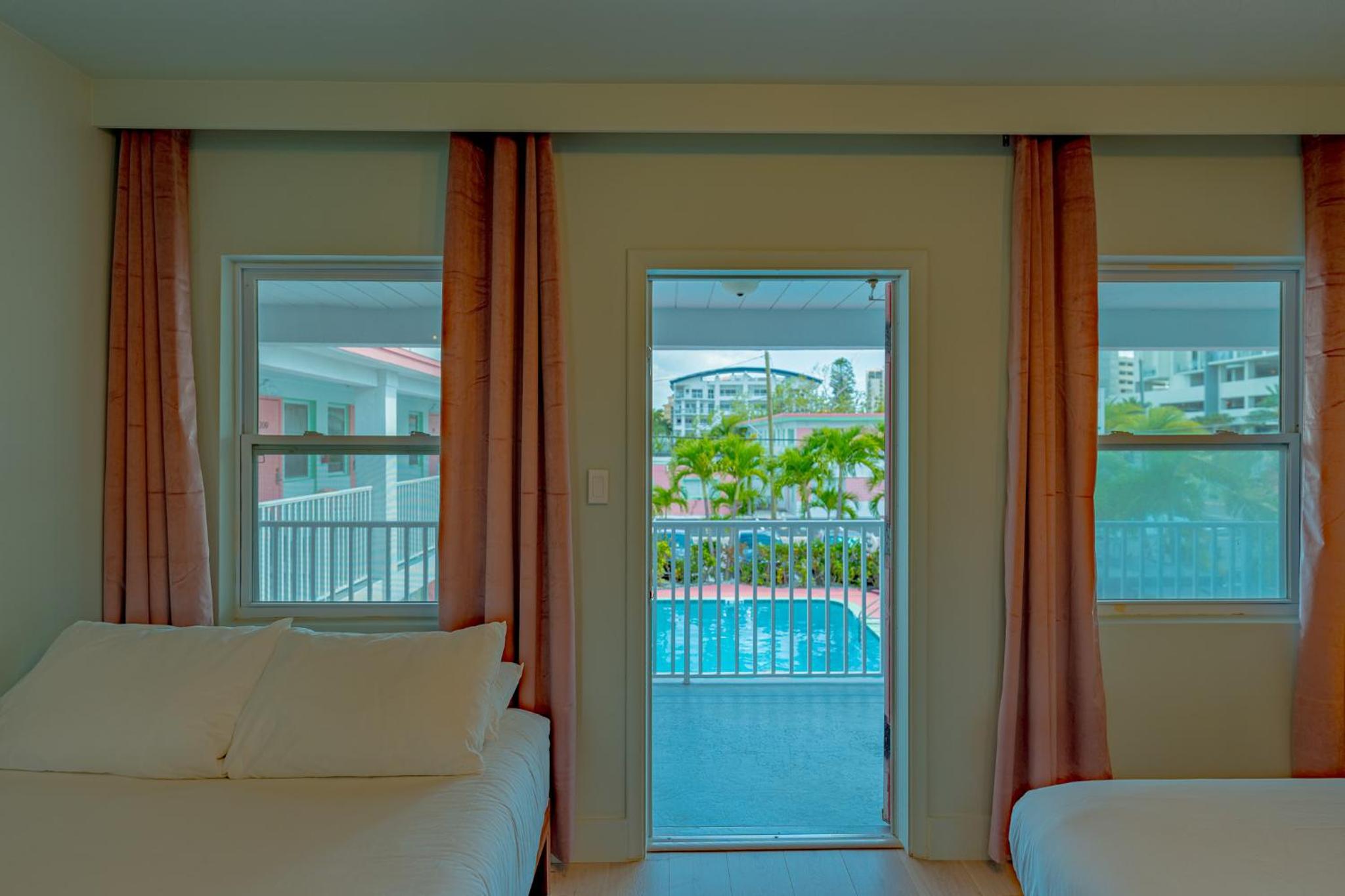 Photo 111