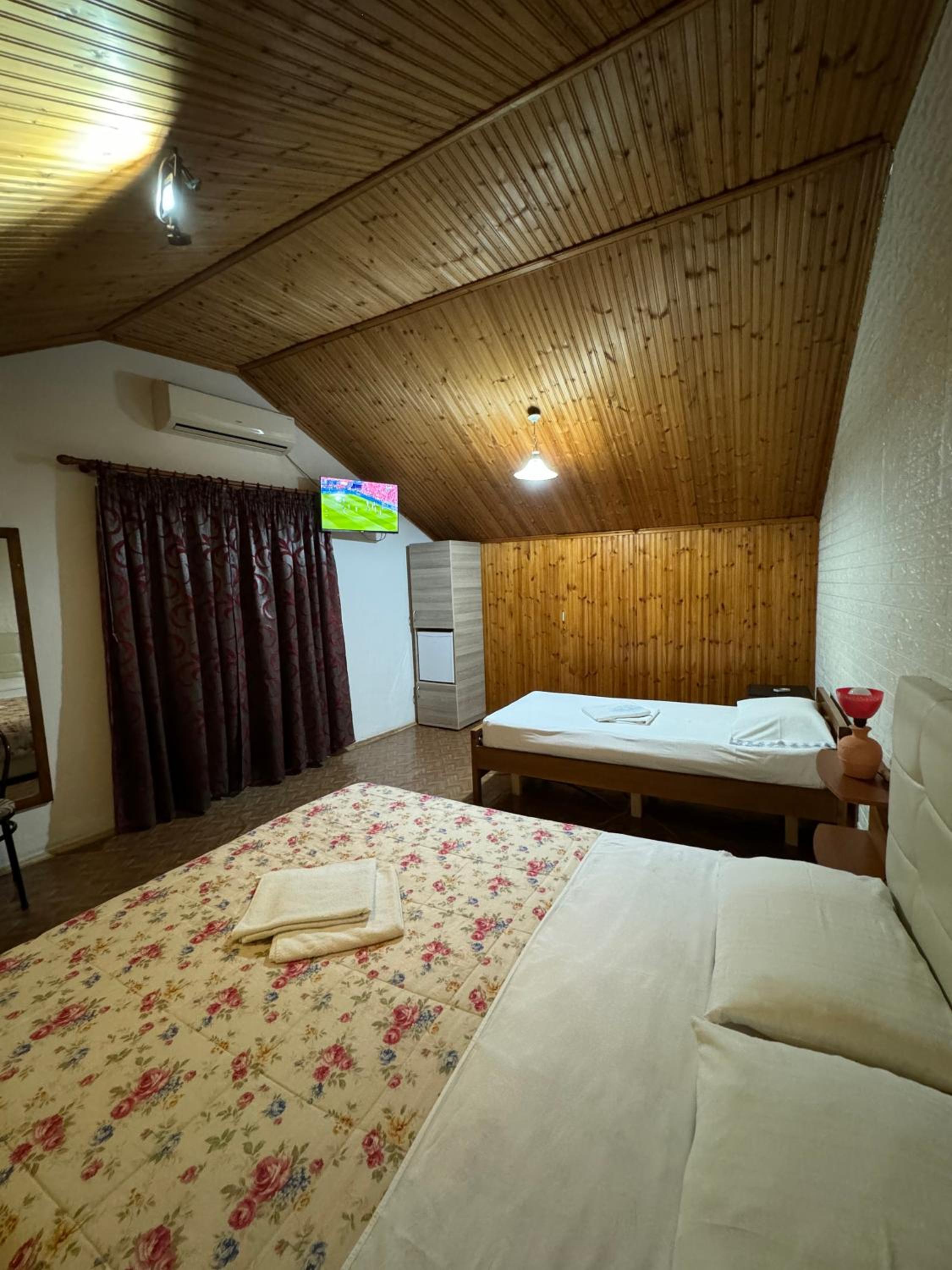 Holiday Guest-House photo 4