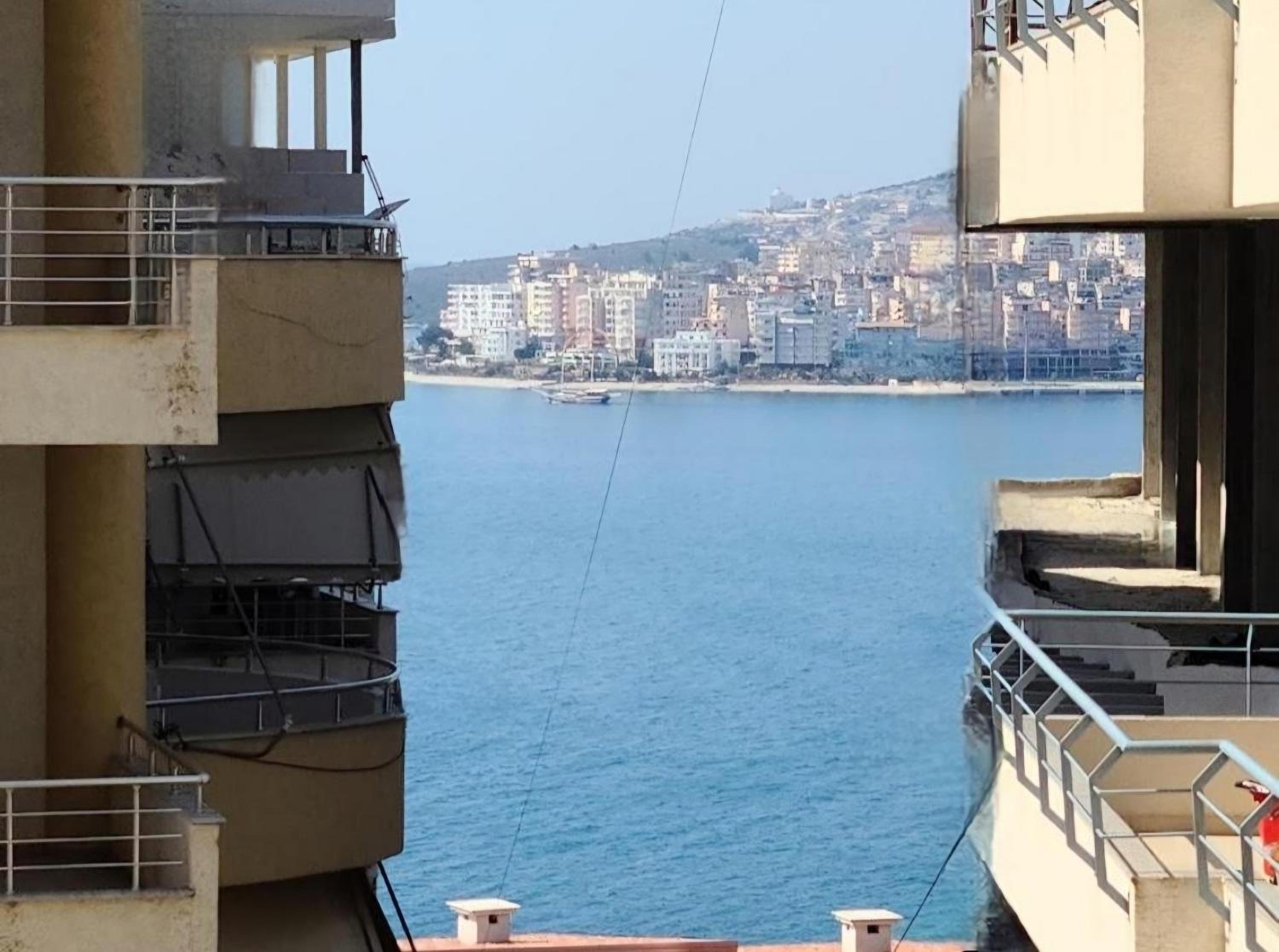 Fancy Sea View Apartment 1