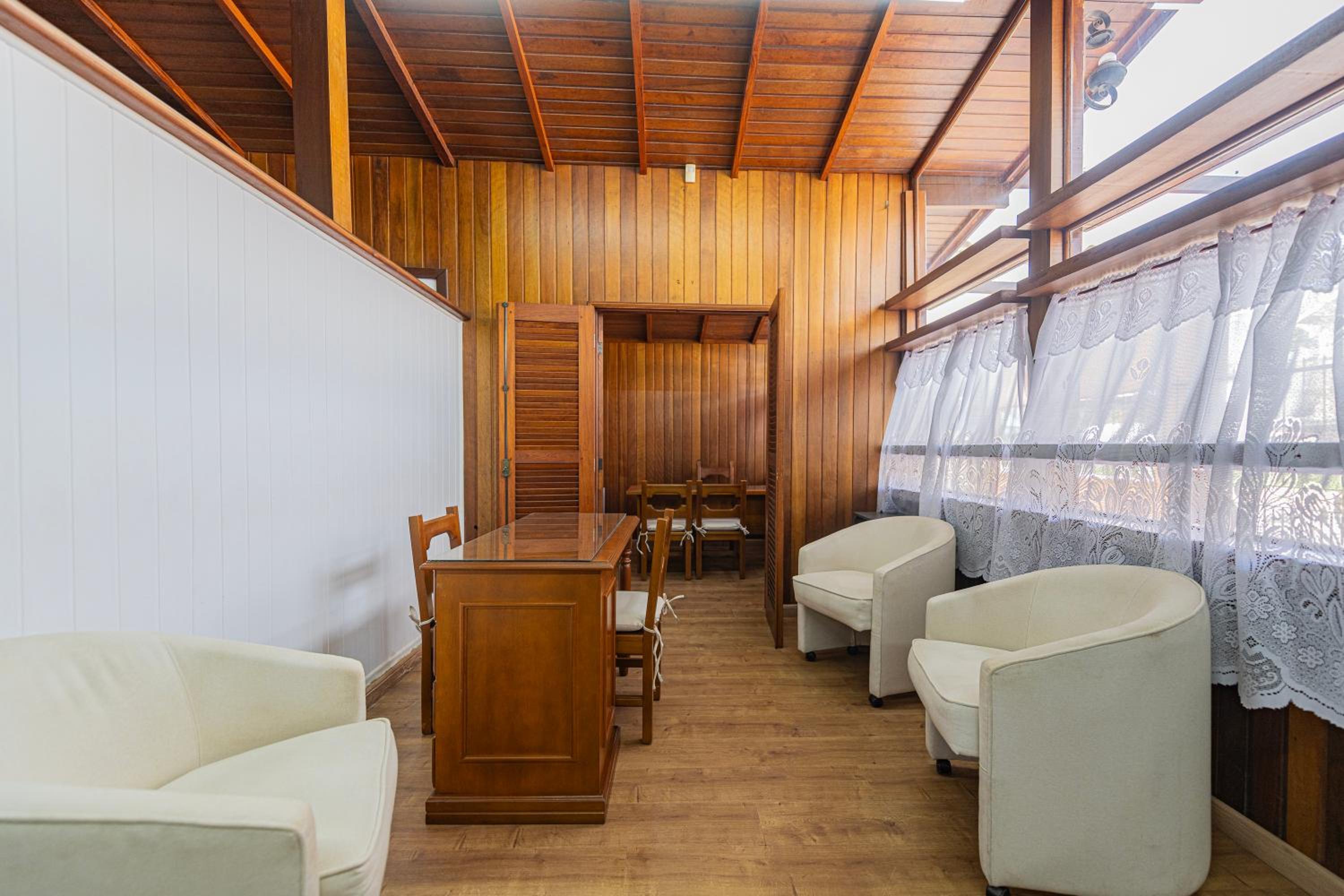Casa Campos - Grande Hotel, Capivari, Rodoviária