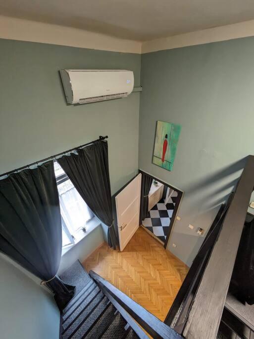 Astoria Downtown Apartment