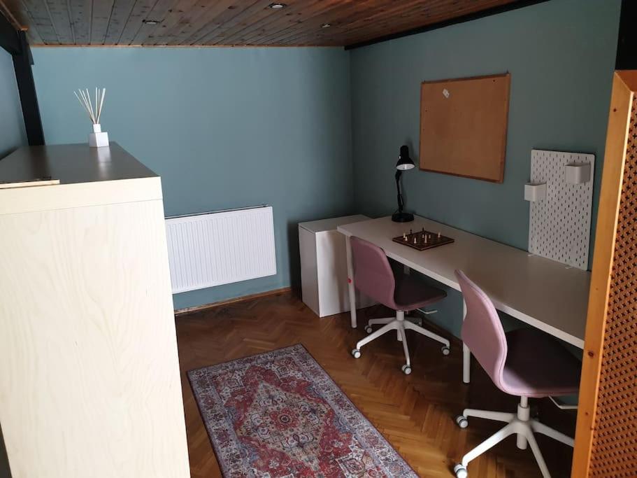 Astoria Downtown Apartment