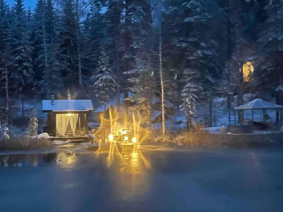 Mökki ja rantasauna rauhallisessa paikassa